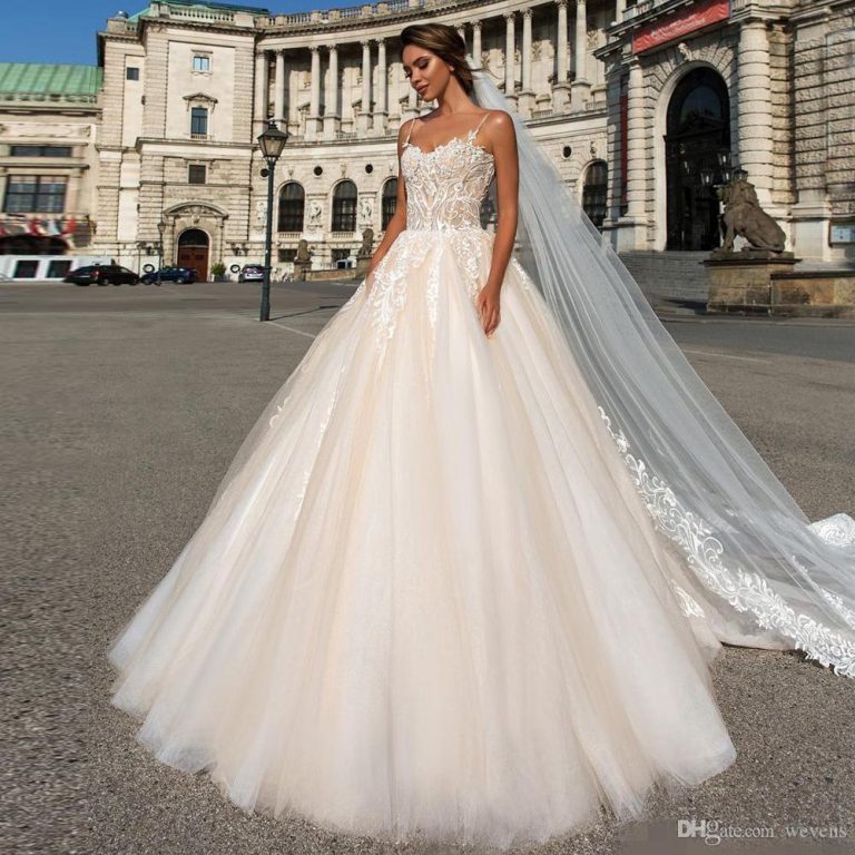 21 Best Ball Gown Wedding Dresses in 2023 - Royal Wedding
