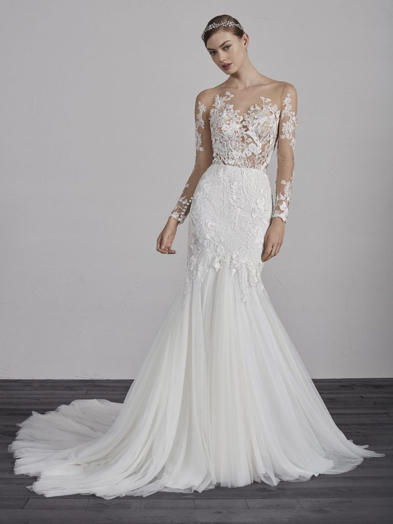 25 Best Wedding Dresses for Tall Brides in 2019 - Royal Wedding