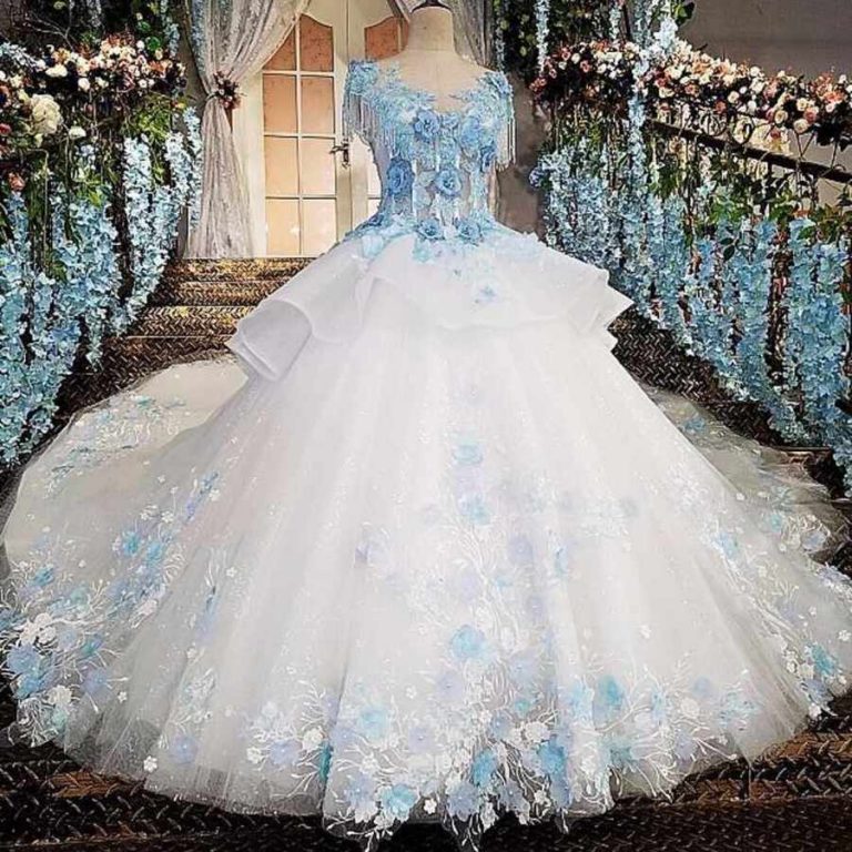 15 Best Blue and White Wedding Dresses in 2023 - Royal Wedding