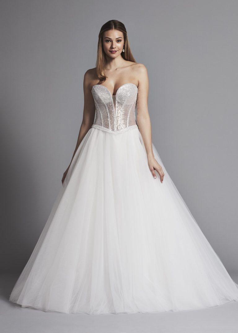 15 Best Corset Wedding Dresses for 2022 - Royal Wedding