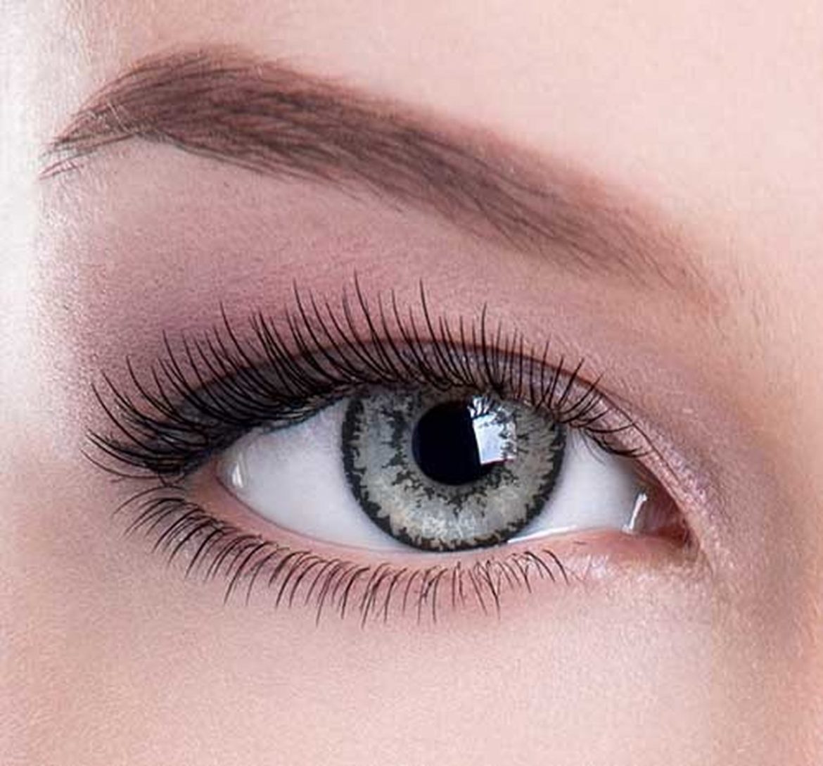 Getting Beautiful Greyish Eyes with Grey Contact Lenses Royal Wedding