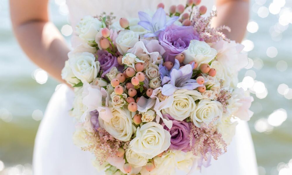 What Are the Best Flowers for Weddings? Royal Wedding