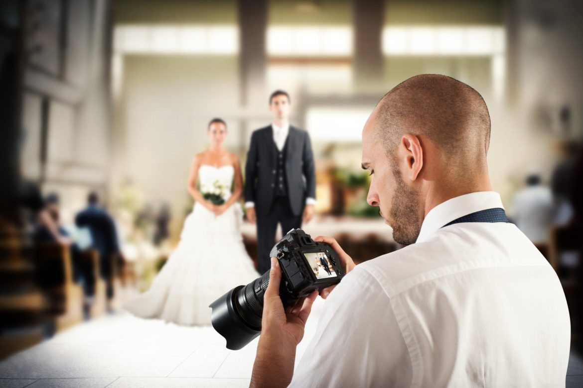 Reasons You Should Hire a Professional Wedding Photographer 