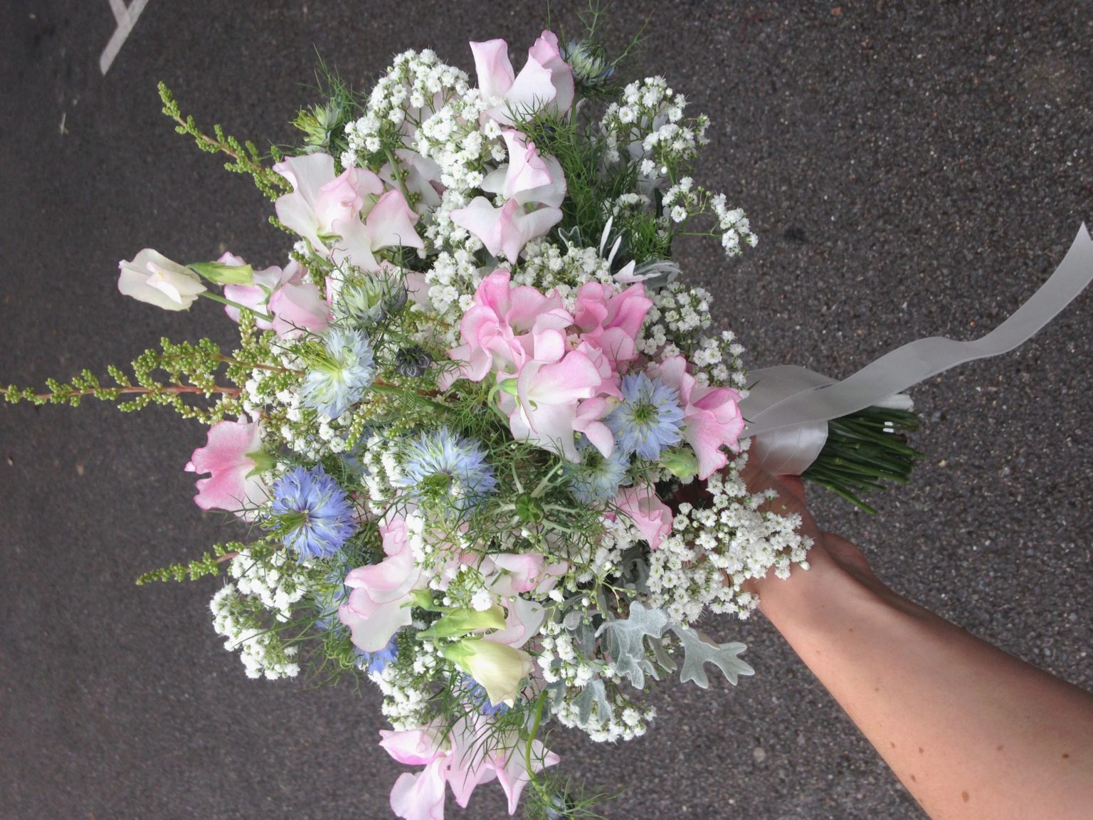 Things To Know Before Buying Wedding Bouquets Online Royal Wedding