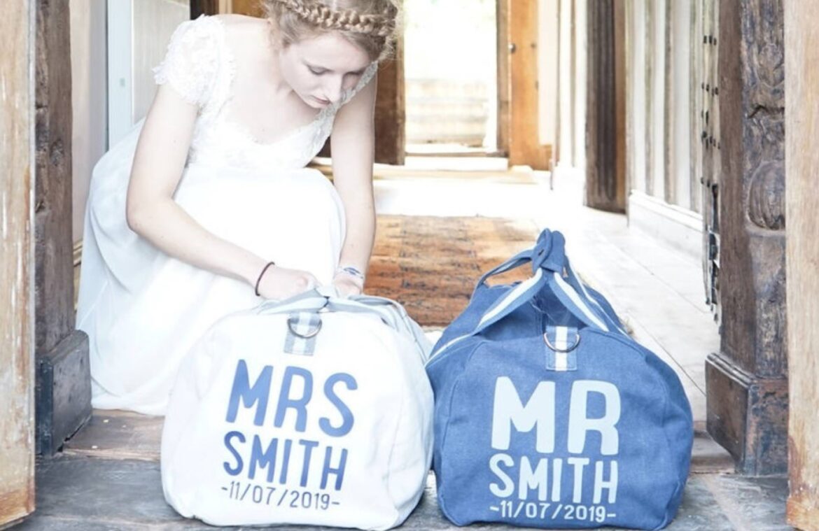 5 Personalized Wedding Gift Ideas for a Bridal Party Royal Wedding