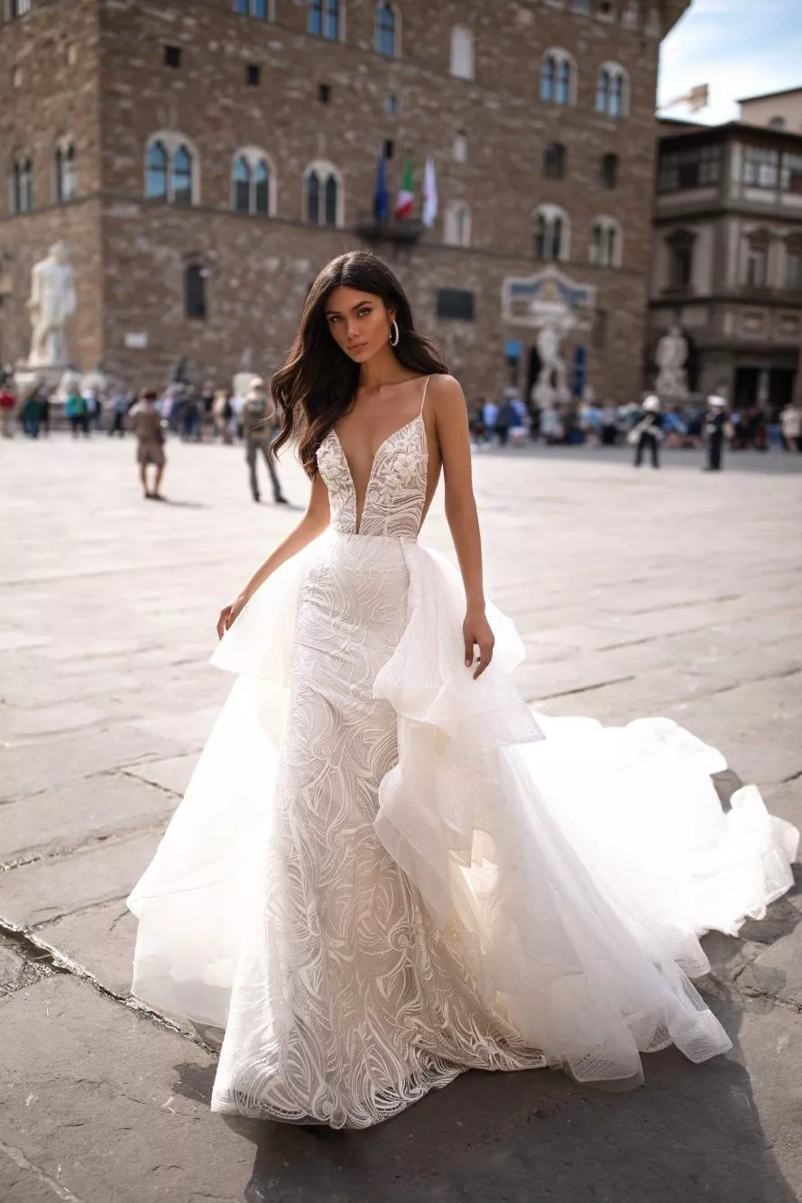 How to Dress Classy on a Budget for Wedding 2023 Guide Royal Wedding